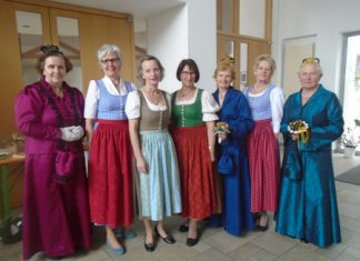 Trachtennähkurs in Schlüßlberg
