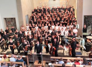 Beeindruckendes Chor-Orchesterwerk