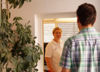 Freiwillige für den Empfang gesucht