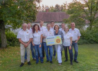 Spendenübergabe „12h-Benefizlauf“