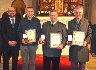 Ehrungen der Gemeinde Pötting