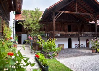 Theater Meggenhofen öffnet wieder