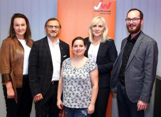 JW Eferding lud zur Werksführung