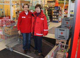 Warenspenden für den Rotkreuz-Markt