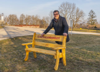 Holzbankerl für Marchtrenk