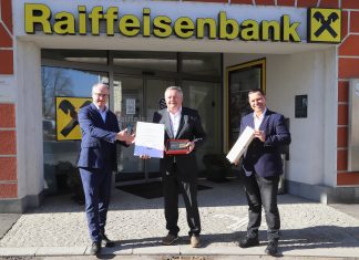 Gemeinsame Freude über hohe Auszeichnung