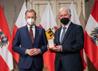 Goldenes Verdienstzeichen verliehen