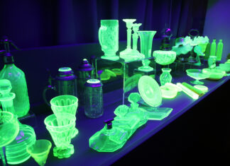 Ausstellung „legendärGLASspektakulär.schön“