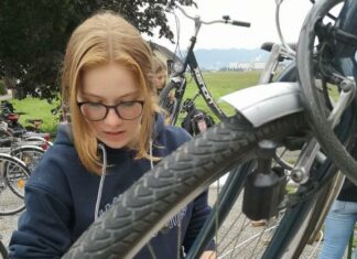 Rad-Repair-Tag