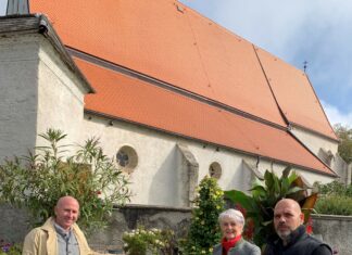 Leonhardikirtag in Pesenbach