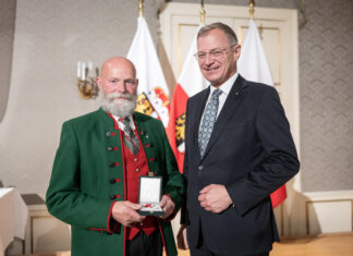 Silberne Kulturmedaille des Landes OÖ