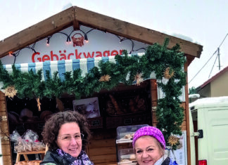 Kunstvolle Wochenmarkttaschen