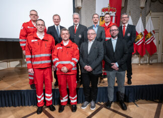 Zwei neue Rotkreuz-Offiziere